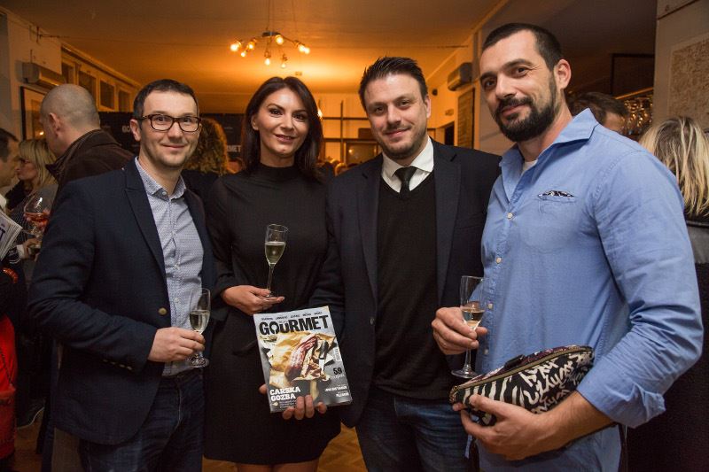 STORY GOURMET 1