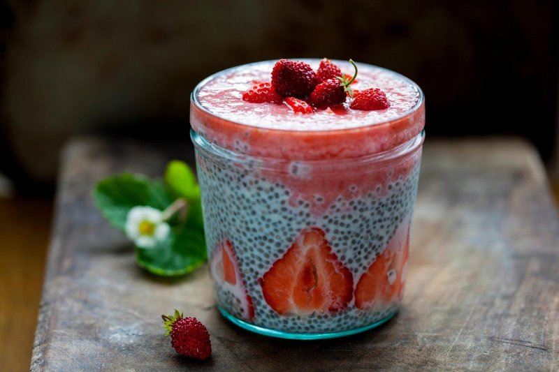 chia puding s jagodama